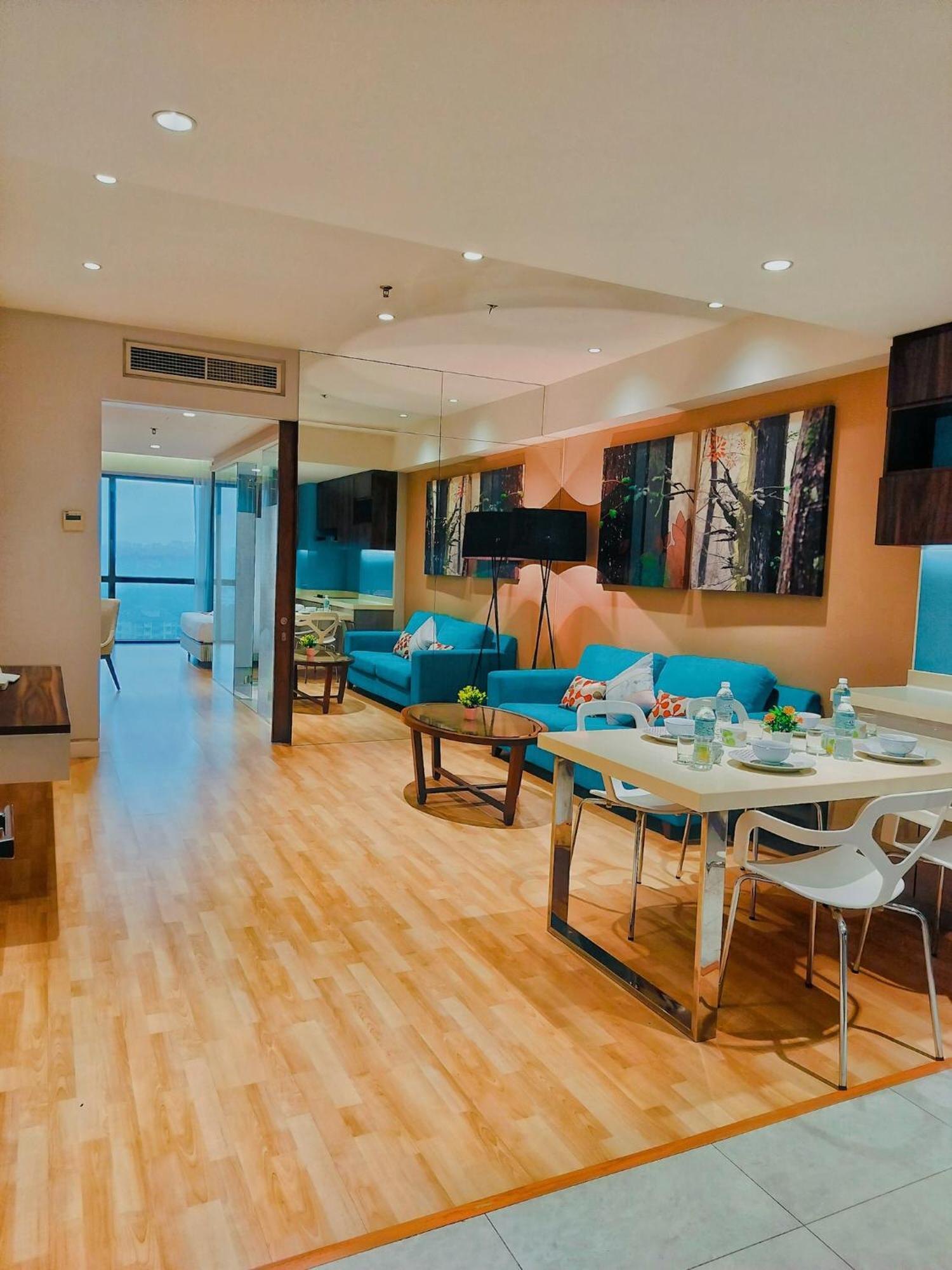 D Majestic Place Service Klcc Apartemen